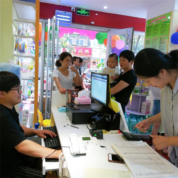 宝妈要如何给宝宝断奶才好 宝妈要如何给宝宝断奶才好